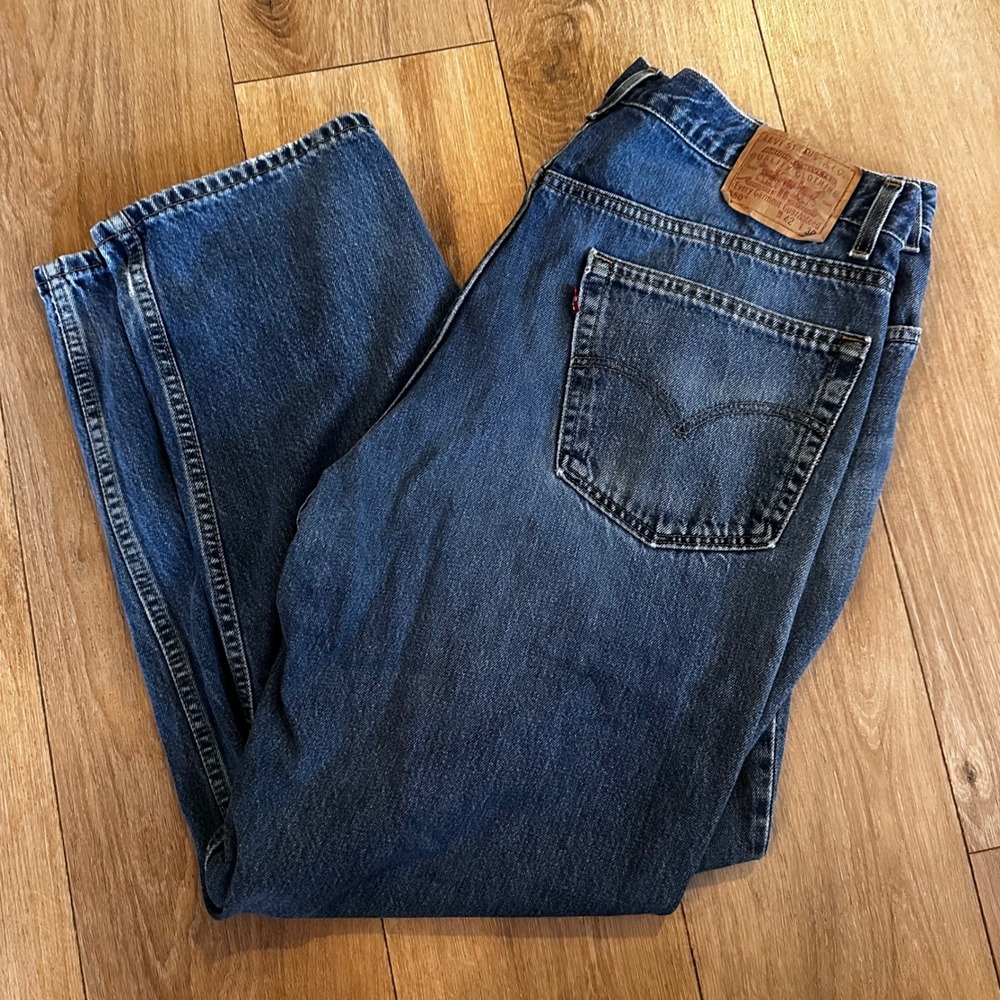 Vintage Levis 550 Relaxed Fit Jeans Mens 42x30 Blue Denim Made in USA 0550-4886